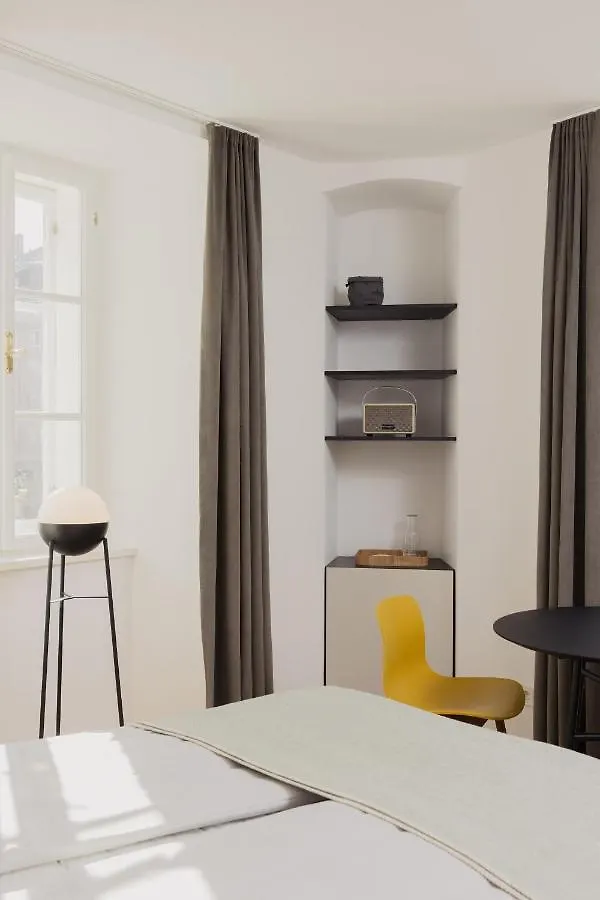 Marktbar Studios - Boutique Aparthotel Innsbruck Austria
